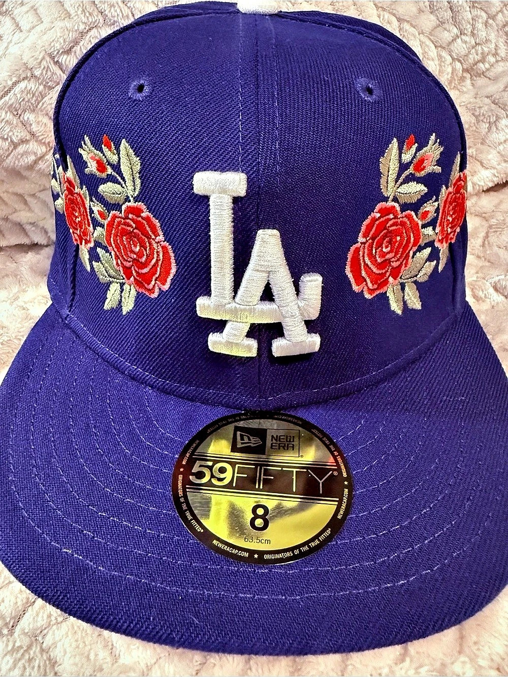 Los Angeles Dodgers Demo World/ New Era 59FIFTY Rose Embroidery Size 8 Fitted Ha